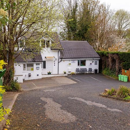 Roger Ground Guest House - With Onsite Car Parking Windermere Exterior photo